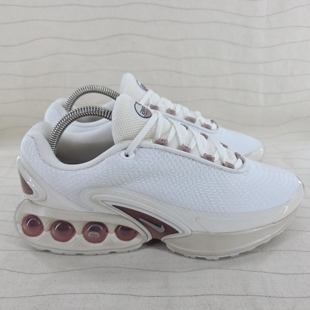 Nike Womens Air Max DN Tech Summit White Particle Pink Shoes IH0284-100 Size 7.5 - Picture 1 of 15